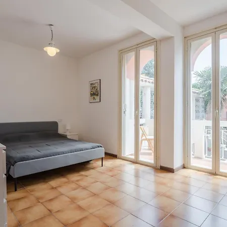 Apartment Sea View